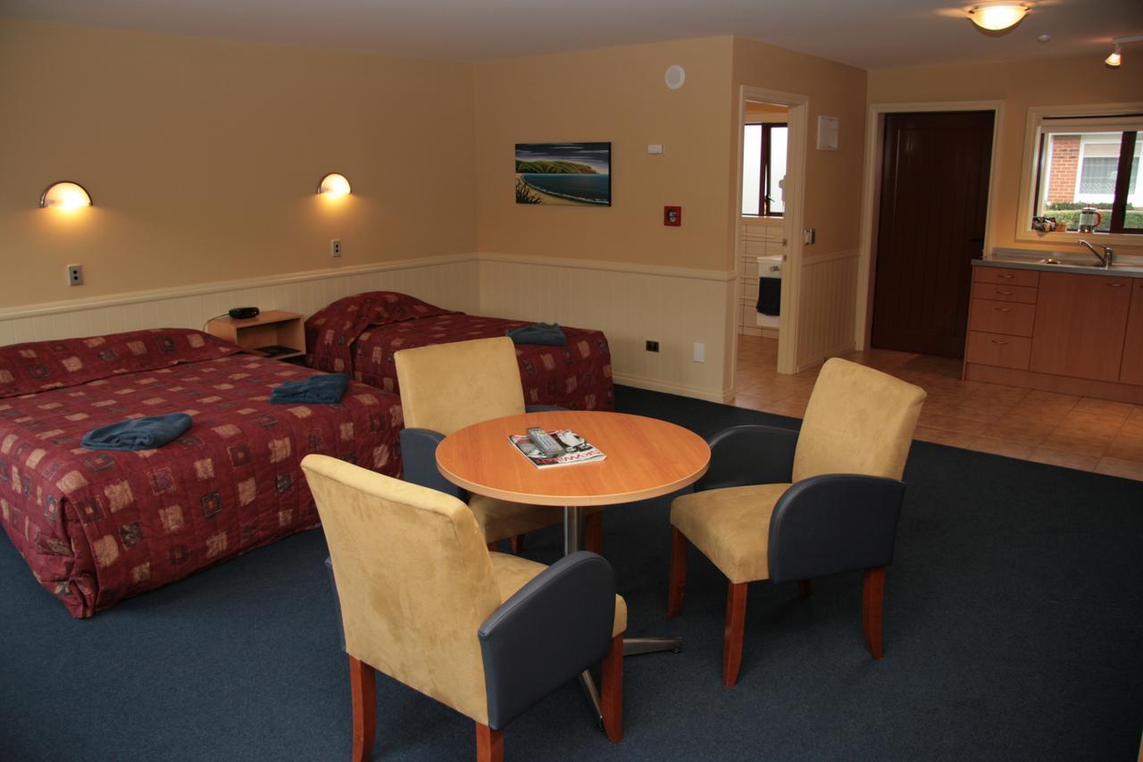 Aaron Lodge Holiday Park Dunedin Exterior foto